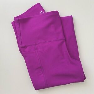 Under Armour US Tech bright magenta pink compression leggings size small short